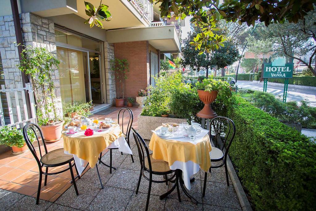 Hotel Vignola Assisi Exterior foto