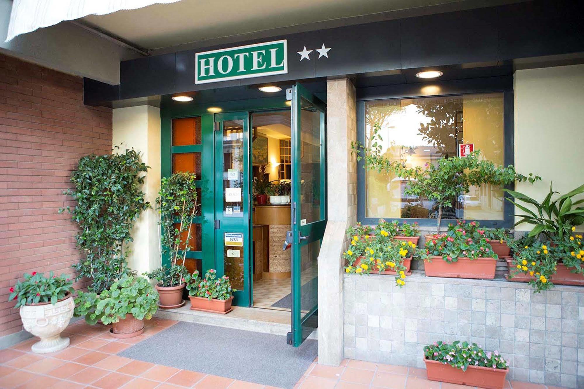 Hotel Vignola Assisi Exterior foto